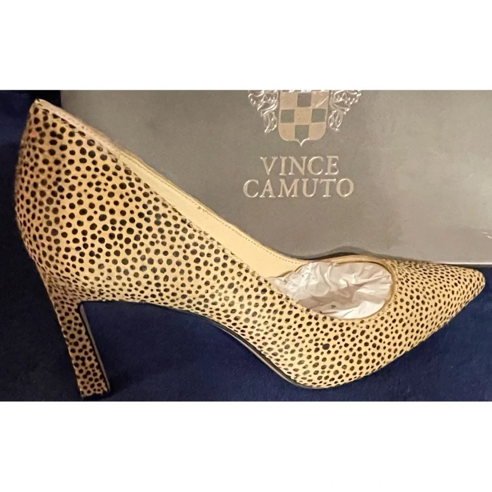 Vince Camuto Natural and Black Spotted Heels With Real Cow’s Fur SZ 10 - Picture 6 of 15